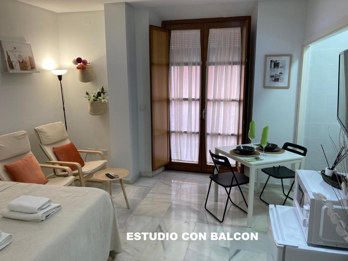Jimios Alcazar Catedral Apartment Seville Ngoại thất bức ảnh