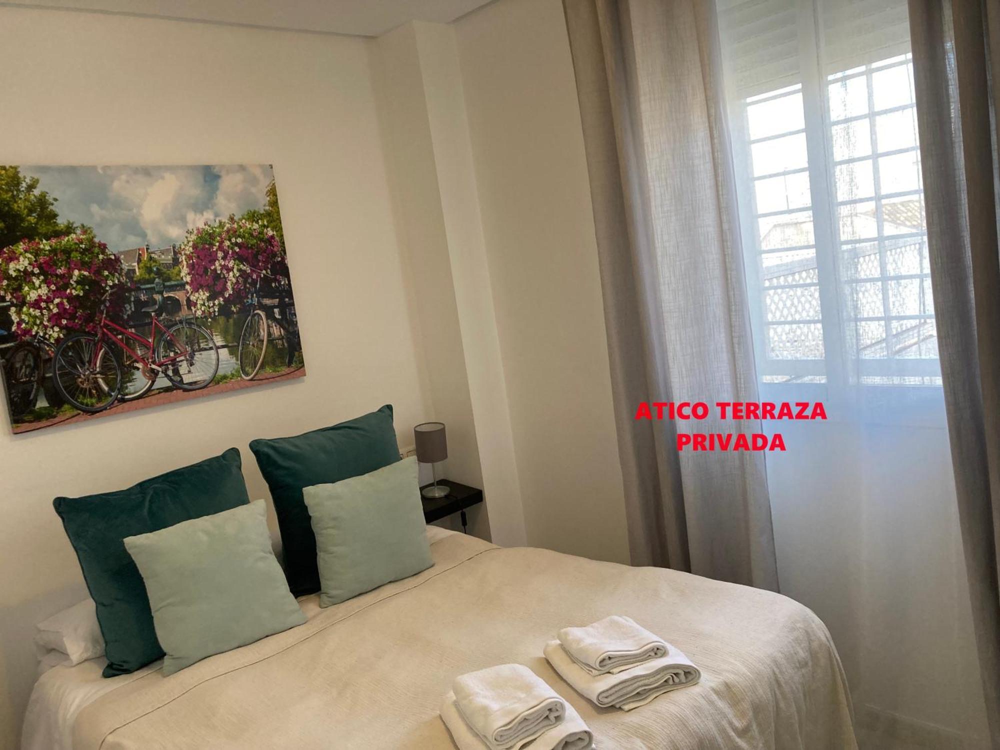 Jimios Alcazar Catedral Apartment Seville Ngoại thất bức ảnh