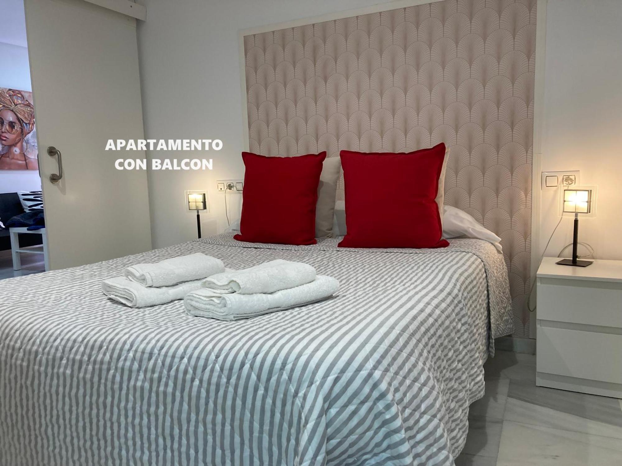 Jimios Alcazar Catedral Apartment Seville Ngoại thất bức ảnh